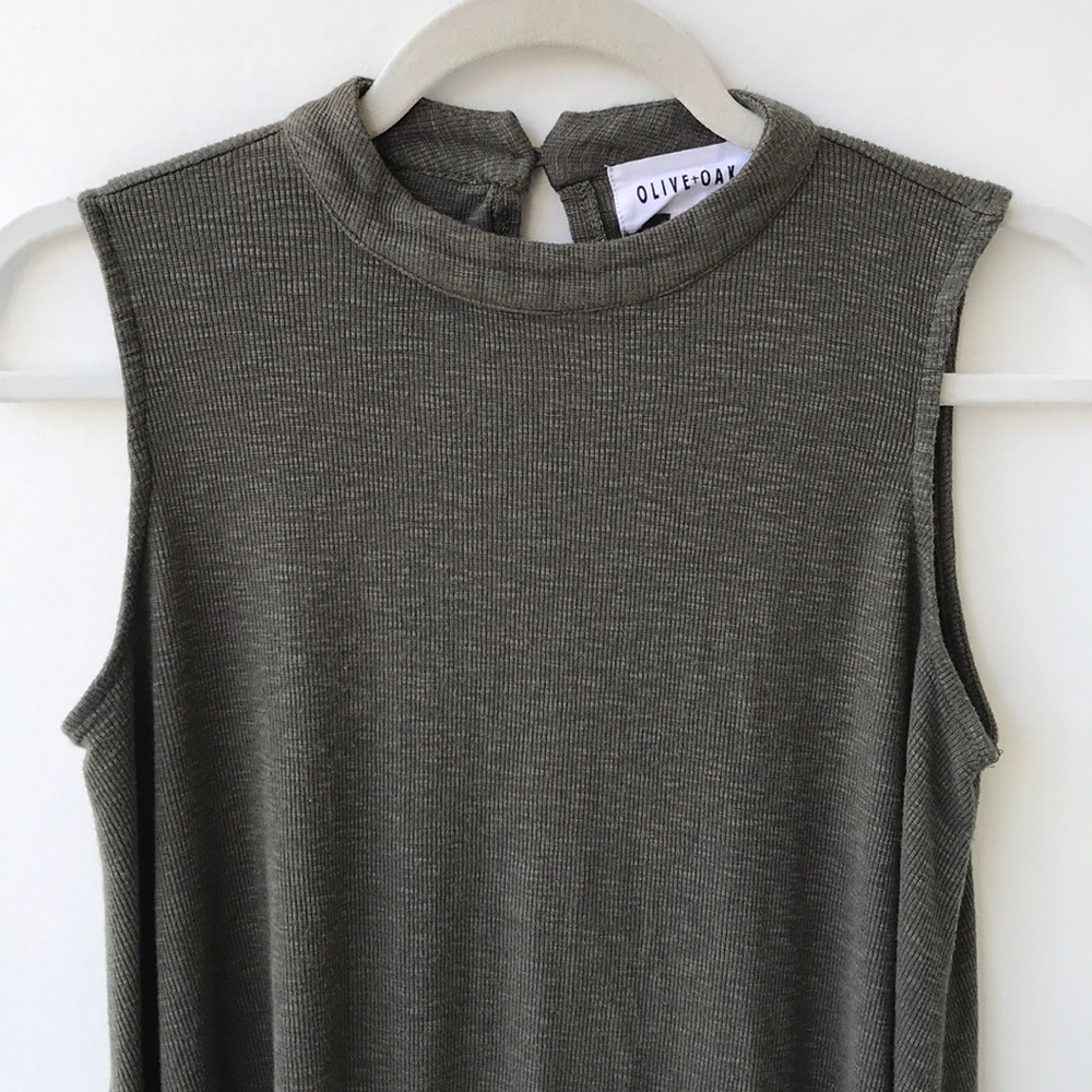 Olive & Oak Top - Picture 2 of 4
